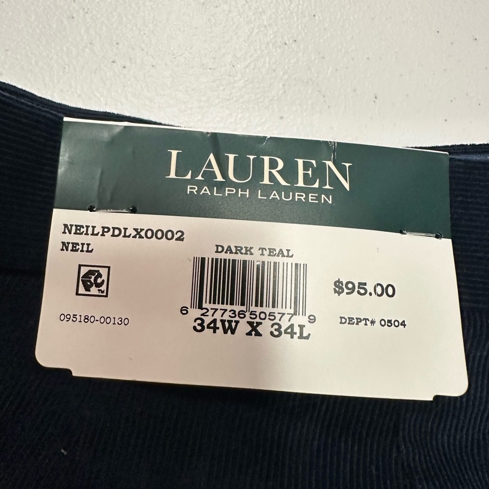 NWT Lauren Ralph Lauren Dark Teal corduroy Trousers
Size 34 x 34
B326